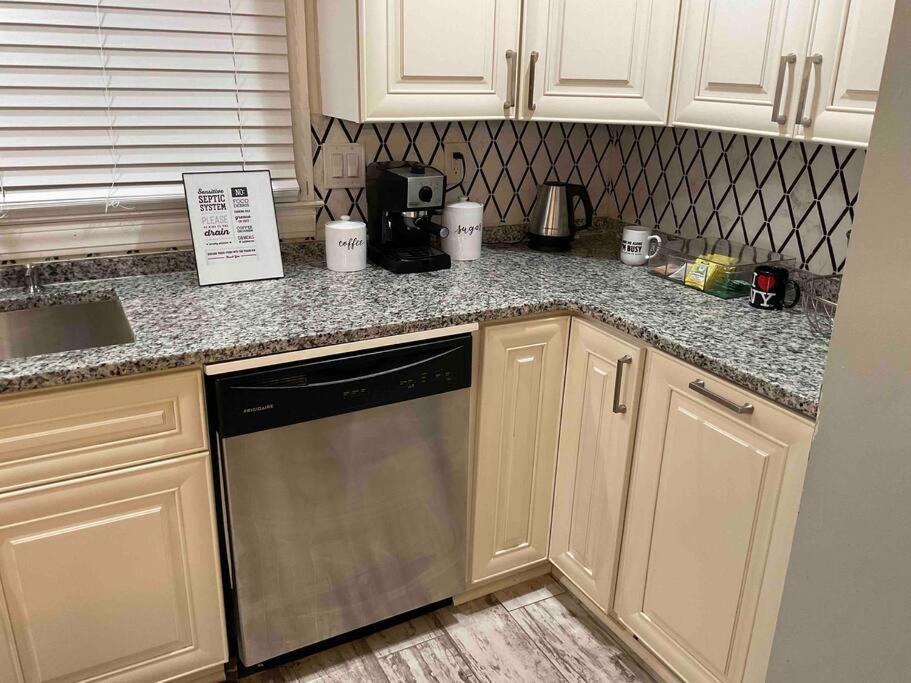 Renovated 3Bedroom 2.5Bath 2 Story House W/ Garage Lawrenceville Exteriér fotografie